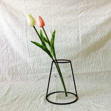 Load image into Gallery viewer, Hanging Glass Flower Vase - thedecoratives.com